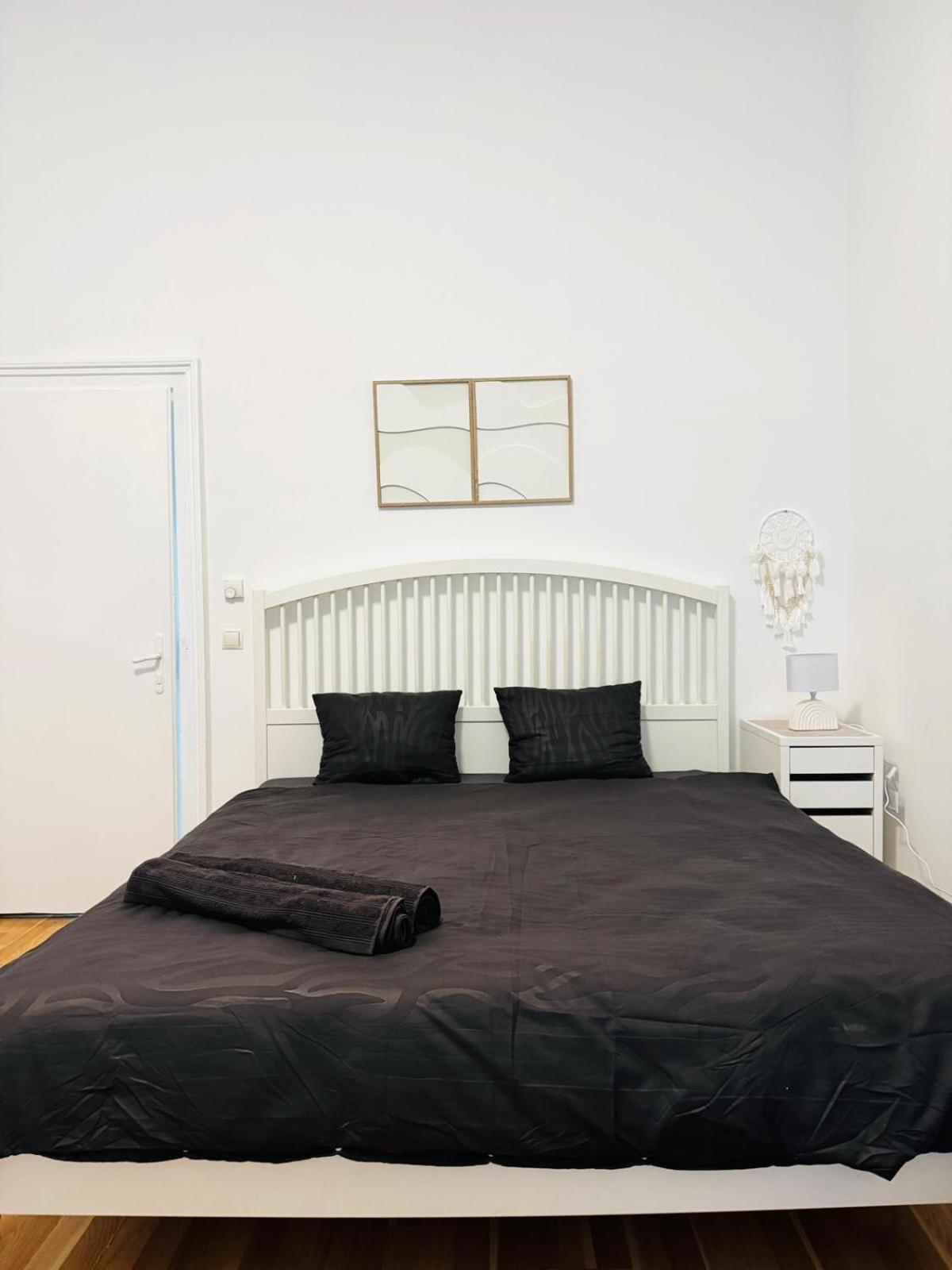 Appartamento Comfortable Apt, 15minutes To Rathausplatz *