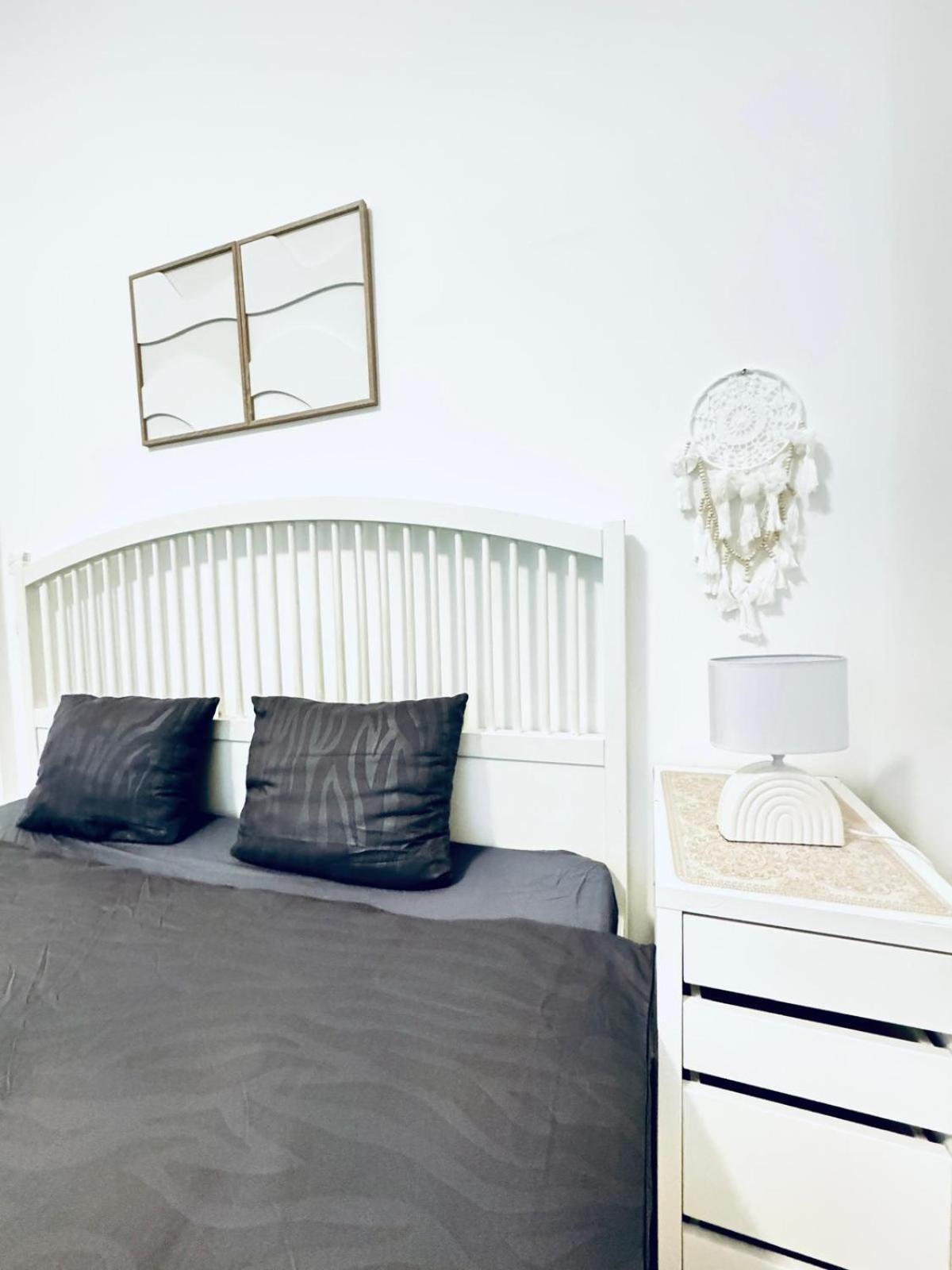 Comfortable Apt, 15minutes To Rathausplatz Appartamento *
